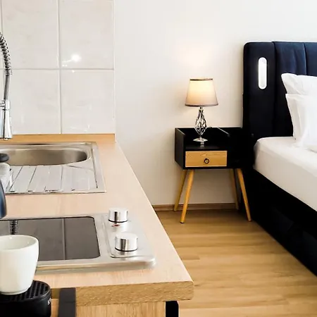 Komm - Terrasse- Parkplatz- Boxspringbett- Kueche Apartment Jena