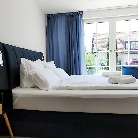 Komm - Terrasse- Parkplatz- Boxspringbett- Kueche *