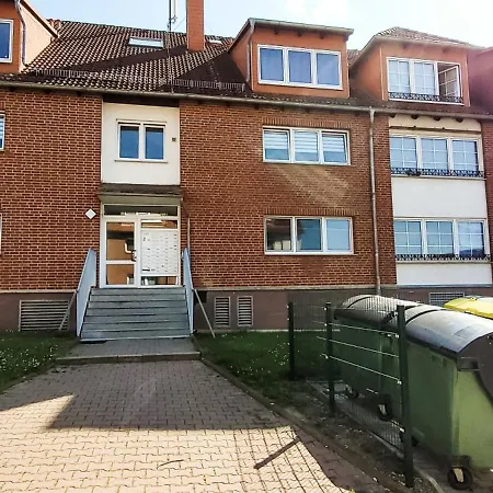 Komm - Terrasse- Parkplatz- Boxspringbett- Kueche Apartment