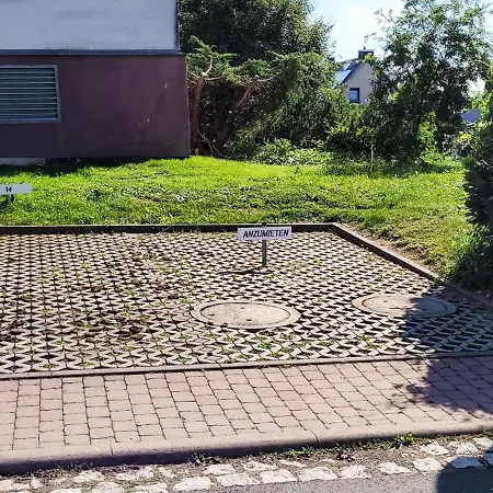 Lejlighed Komm - Terrasse- Parkplatz- Kueche- Boxspringbett