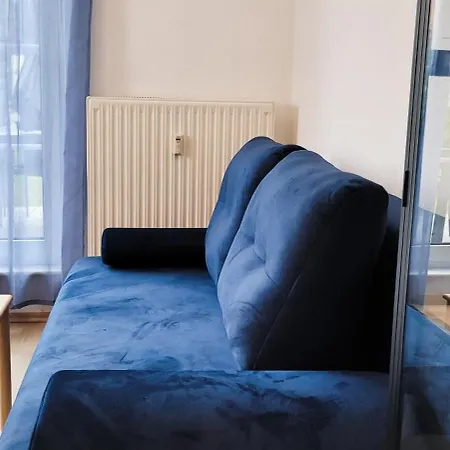 Komm - Terrasse- Parkplatz- Boxspringbett- Kueche Apartment *