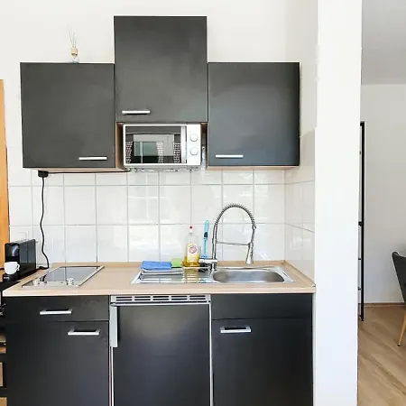 Komm - Terrasse- Parkplatz- Boxspringbett- Kueche * Jena