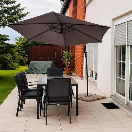 Komm - Terrasse- Parkplatz- Kueche- Boxspringbett *