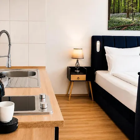 Komm - Terrasse- Parkplatz- Kueche- Boxspringbett * Γιένα