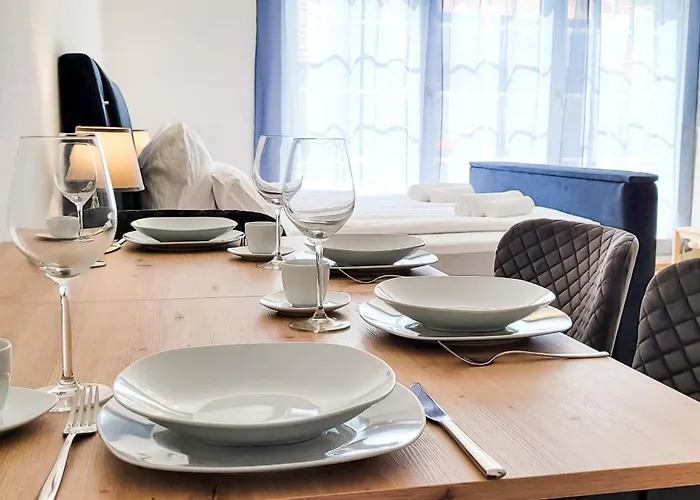 Daire Komm - Terrasse- Parkplatz- Kueche- Boxspringbett Jena