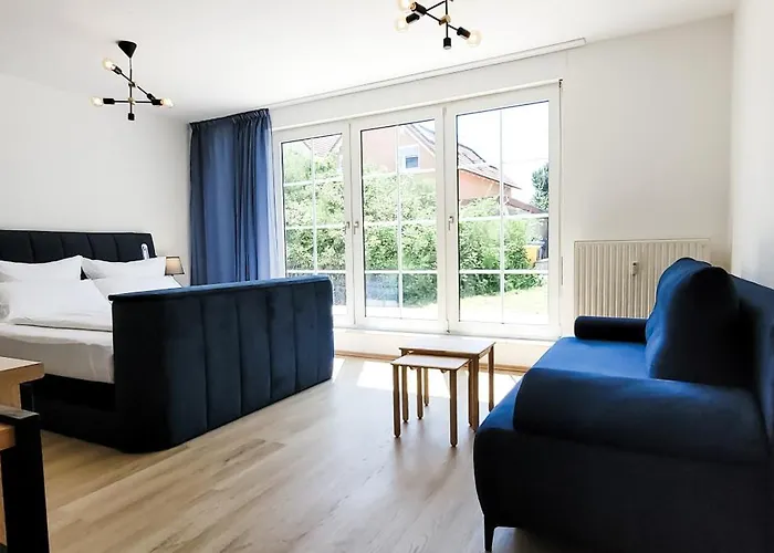 Komm - Terrasse- Parkplatz- Kueche- Boxspringbett