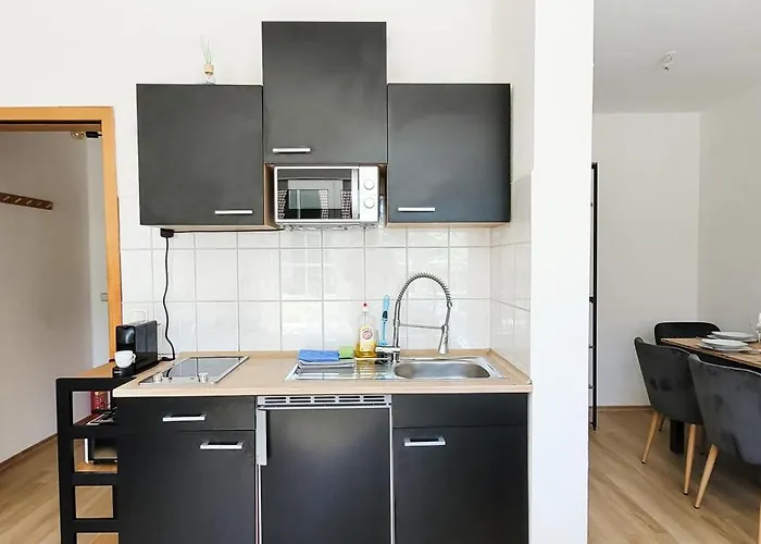 Komm - Terrasse- Parkplatz- Kueche- Boxspringbett * Jena