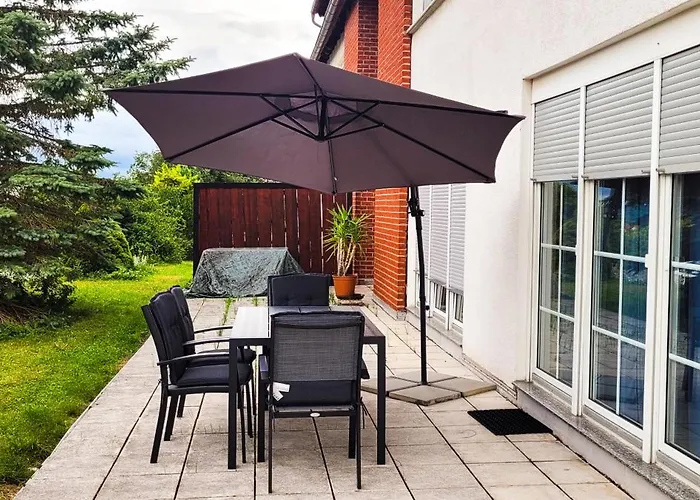 Komm - Terrasse- Parkplatz- Kueche- Boxspringbett *