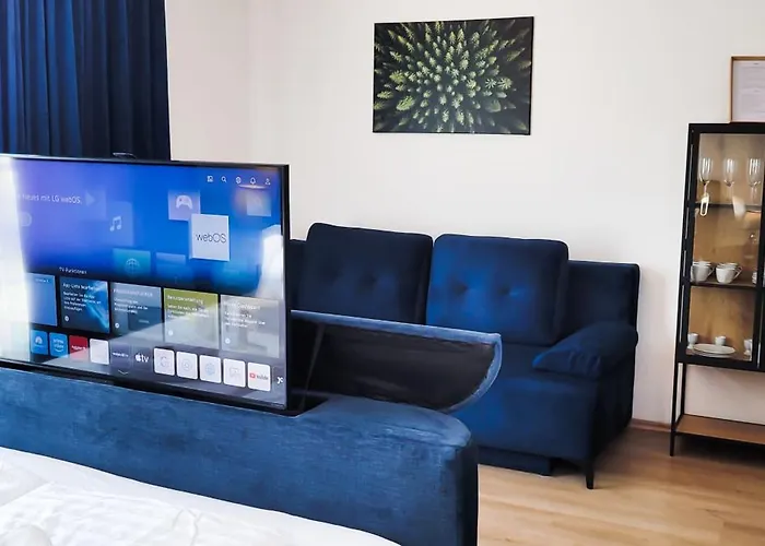 Komm - Terrasse- Parkplatz- Kueche- Boxspringbett 예나